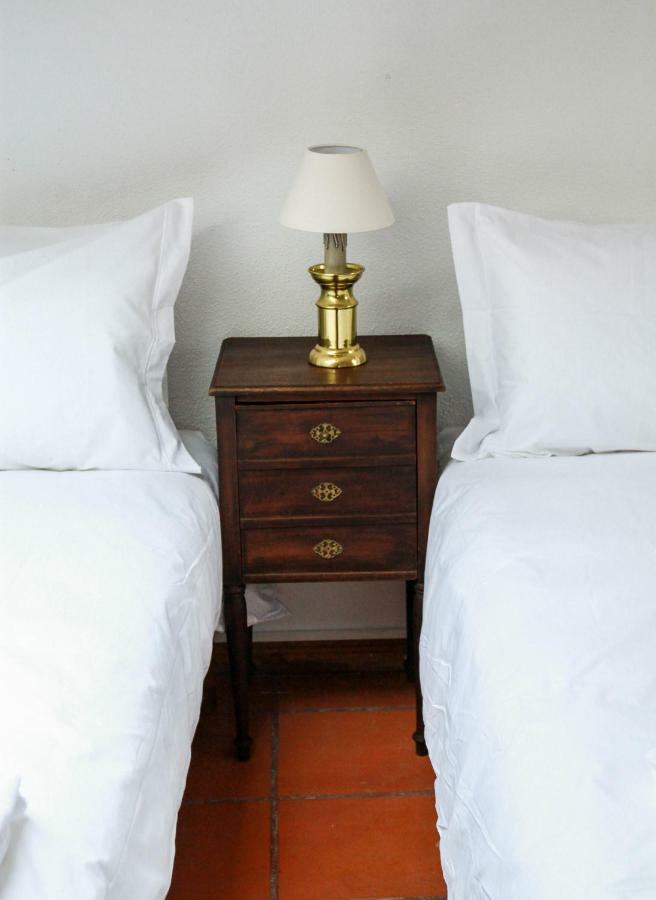 Apartment Cozy And Spacious In Graca, Lissabon